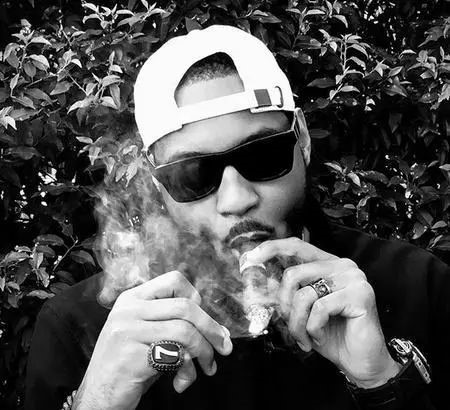 NBA那些拿着雪茄的巨星们，谁最有「大哥」相？