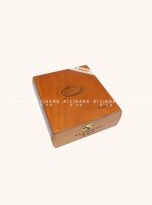 PARTAGAS_8-9-8_VARNISHED_3_wm